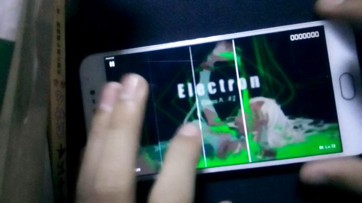 超超超超超拙劣手元—Electron 1000000φ截图