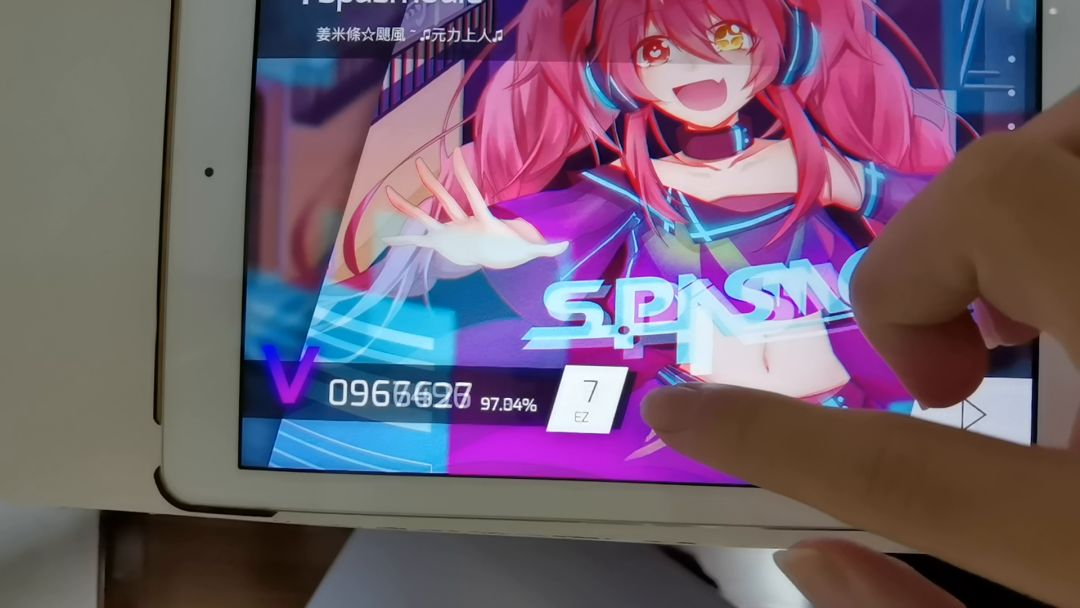 video-2108021