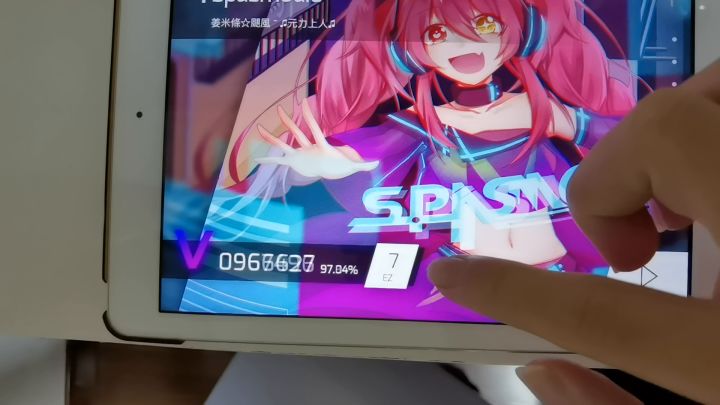 这是什么情况?截图
