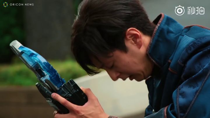 《假面骑士圣刃》续作剧场版《假面骑士圣刃 深罪的三重奏》2022年初上映截图