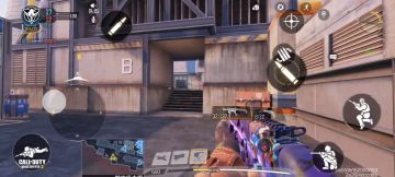 使命召唤手游一把伪装成冲锋枪的步枪