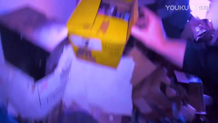 油管博主废弃屋子找出约值十万美元游戏截图