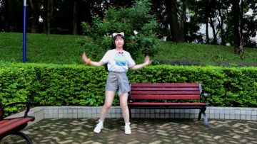 【舞蹈】超萌小姐姐挑战百鬼幼儿园园歌