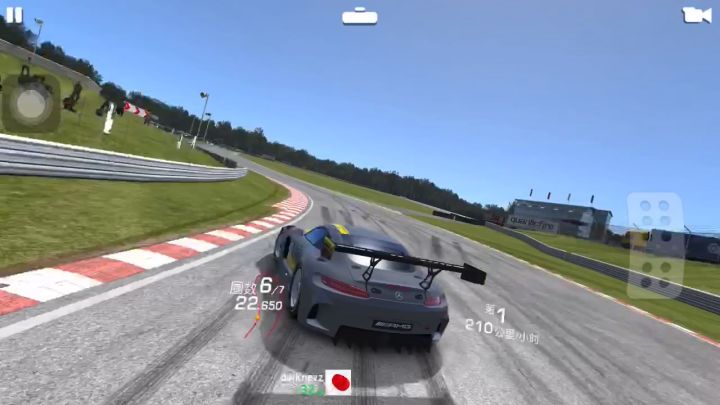 梅赛德斯AMG GT3截图