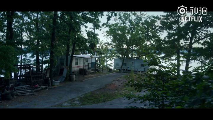 Netflix热剧《黑钱胜地》第四季放出上线日期预告截图
