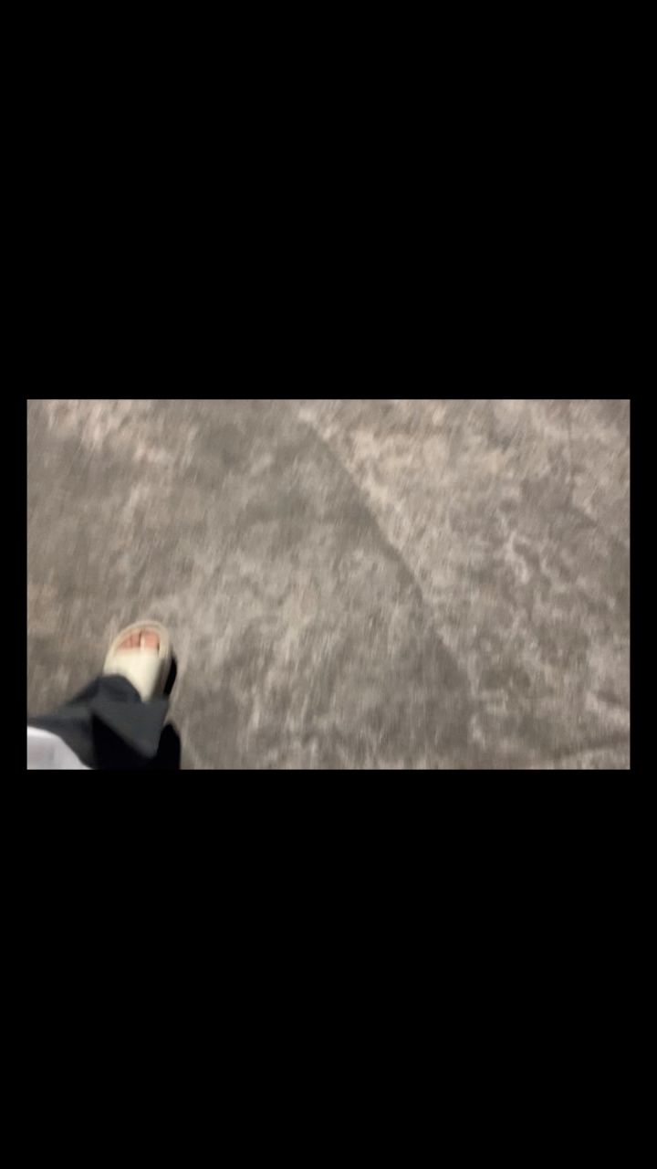 答应我 熬过衣服最难熬掉泪最多的是一年 希望明年别这么难熬了截图