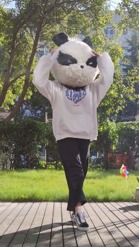 你你你你要跳舞吗！