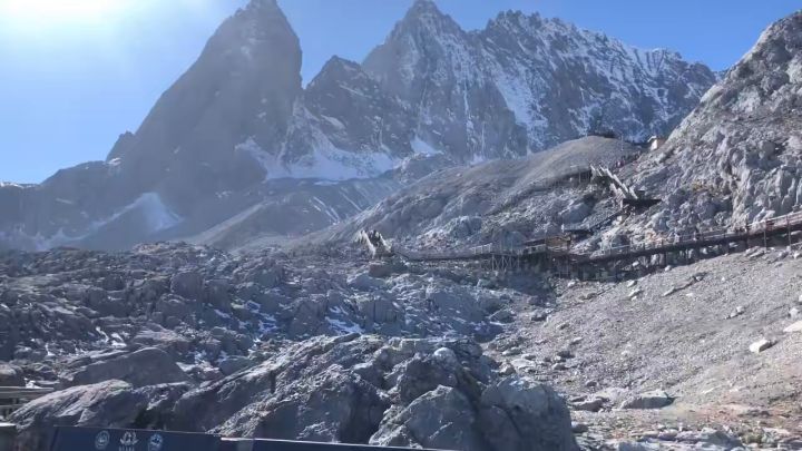 咱们就是说 这个云海 一整个美住了截图