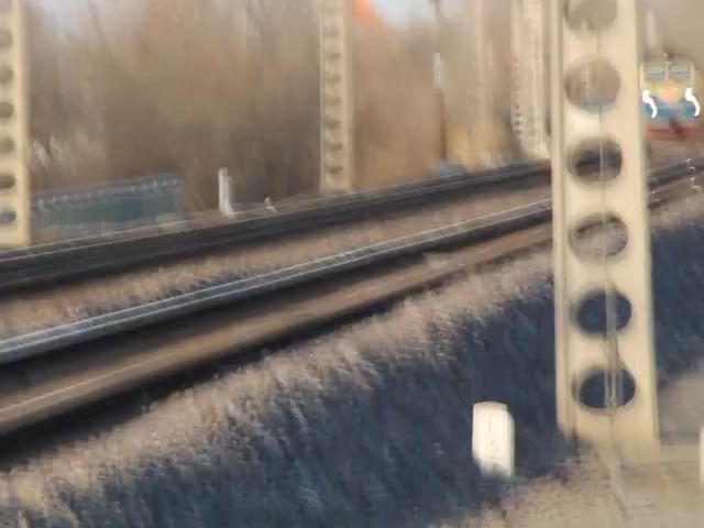视频前部分忘对焦视频被压缩,视频抖得不行无语😥截图