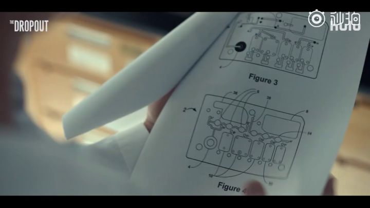 改编自真实事件,阿曼达·塞弗里德主演剧集《辍学生》放出首支预告截图