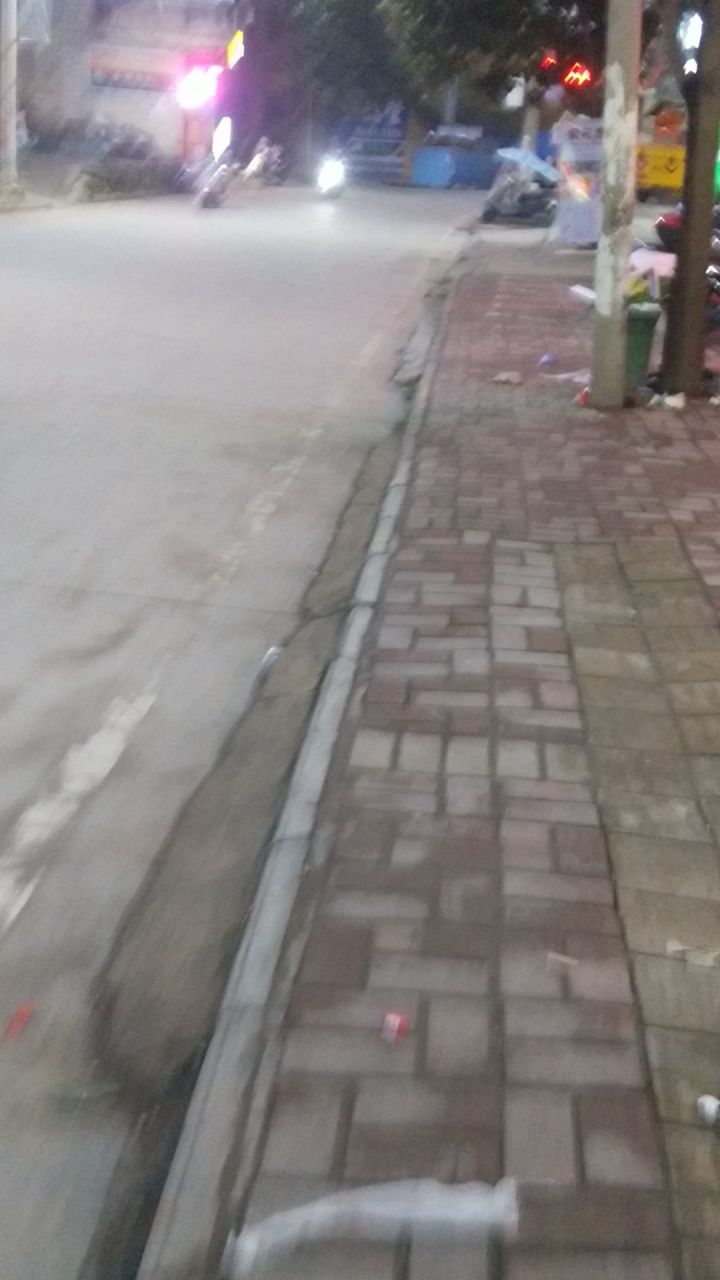 大姐头:落魄了啊,家人们!截图