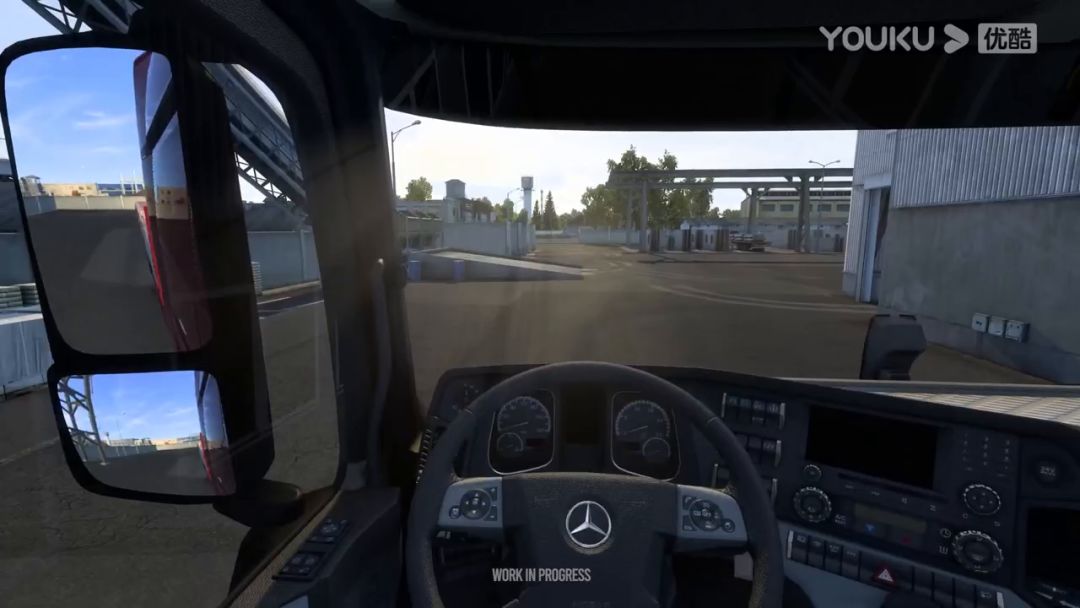 video-2425315