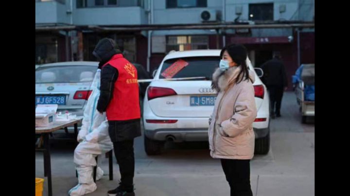 8人合唱  大国大爱截图