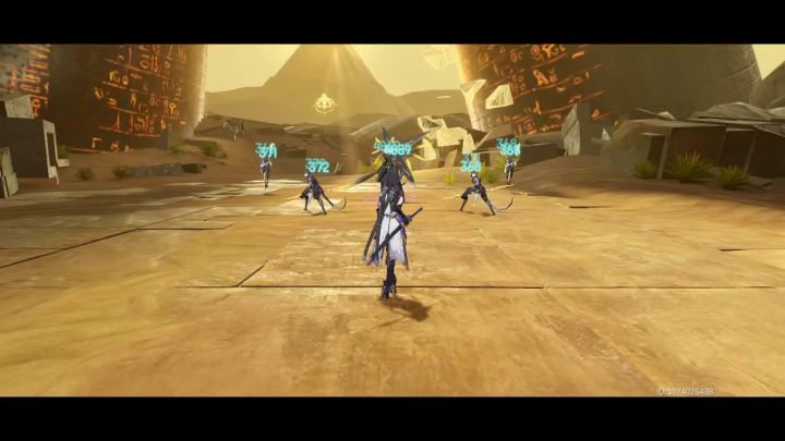 【深空之眼】神域模拟尼罗4600「单人S震离」中2右1神格有奇效，只要我位移得够快，怪物就打不到我。截图