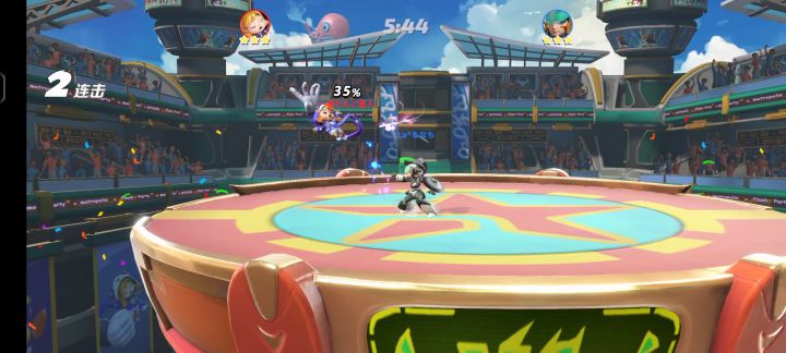 日服雅典娜vs爱丽丝截图