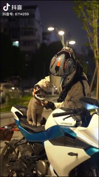 梦想一旦开始，便无法停止，那一刻就是我们热爱的理由！