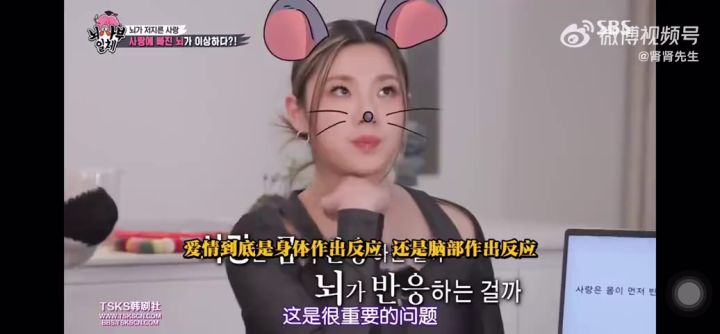 跟比尔盖茨的女儿、LV 集团三公子还有赌王千金做朋友是什么体验?只有她知道......截图