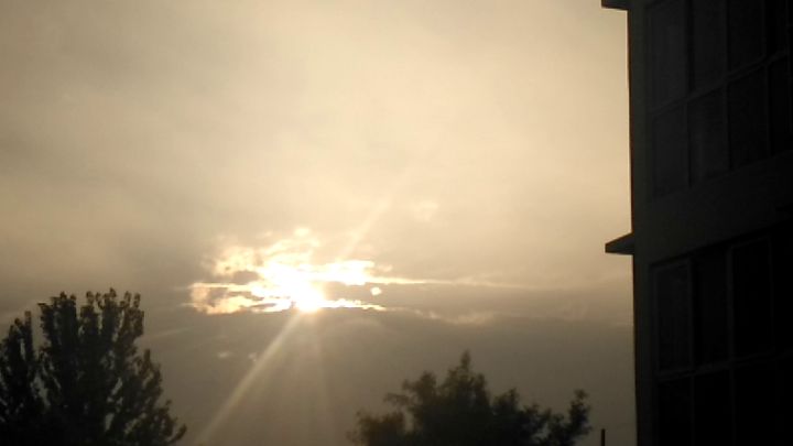 落日余晖(水视频)截图