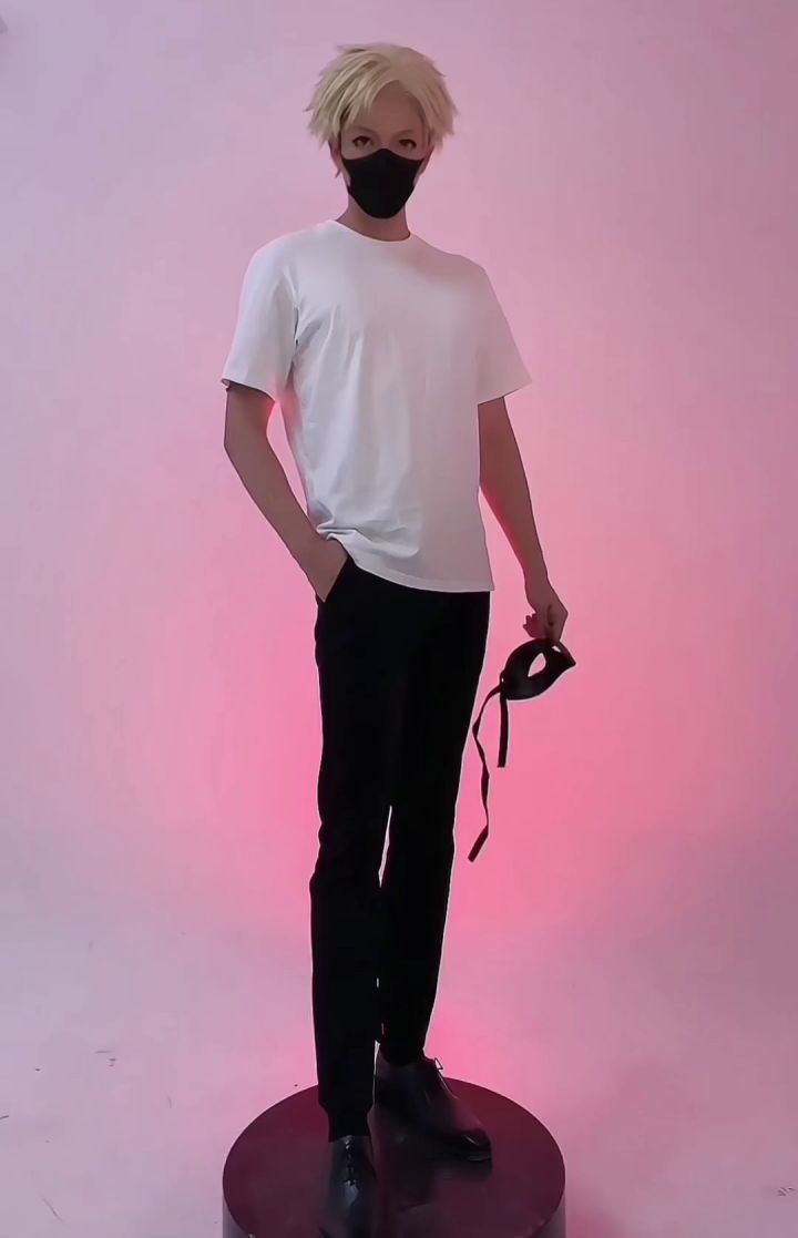浅浅的再黄昏一下妆临时弄的有点捞🙏截图