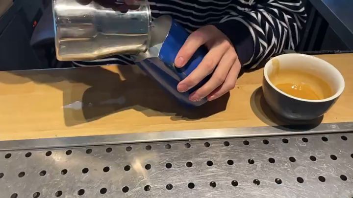 过几天可以在家玩了捏截图