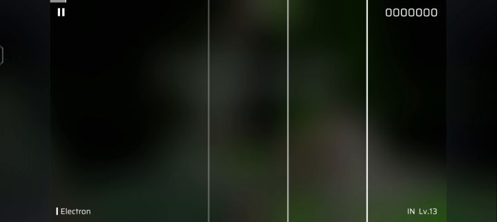 要不是断了一下,肯定是蓝V或者更高😅😅截图