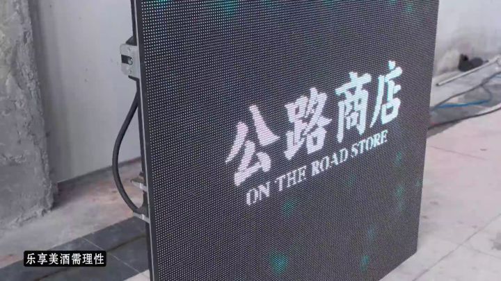 这是一篇严肃的广州2023春夏时装周报道截图