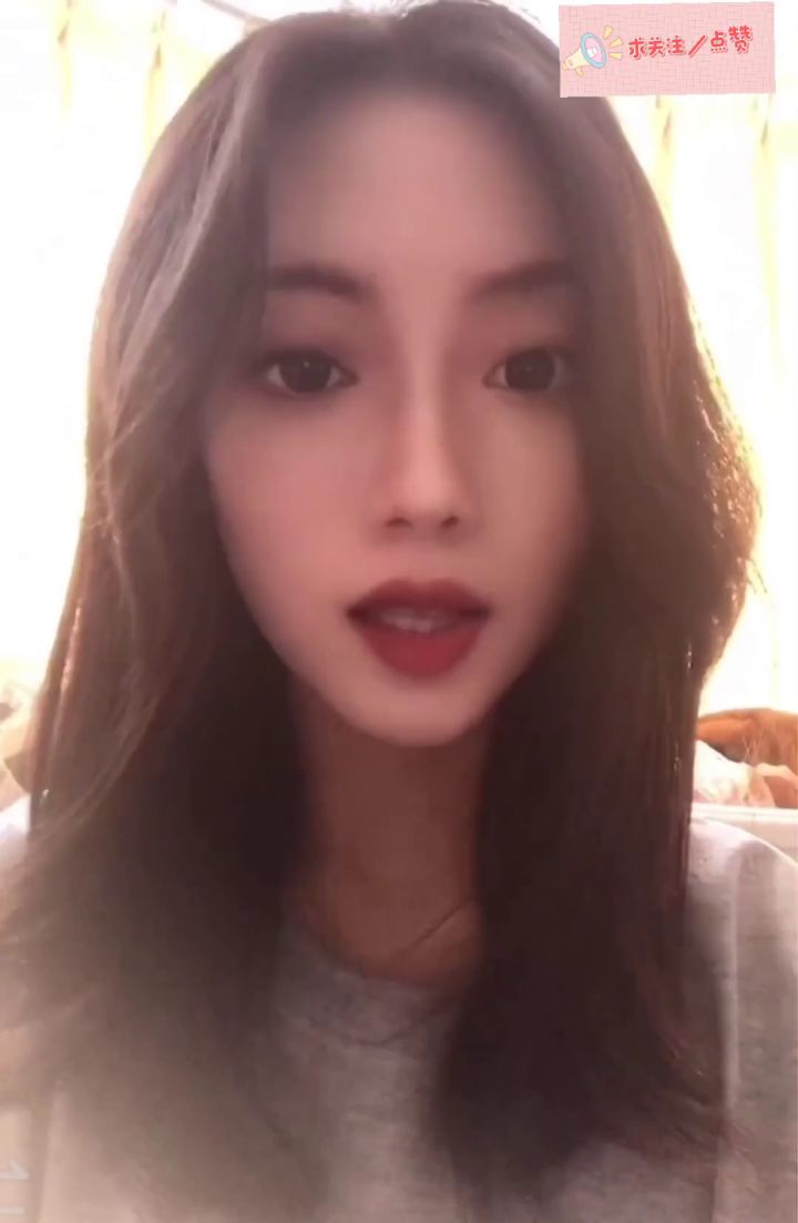 【你永远可以相信ins的特效】每日一问:这真的是人类想出来的特效吗?截图