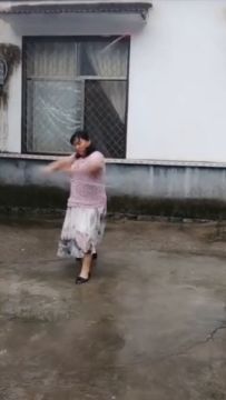 【合金小姐姐】卡点技术哪家强？那必然还是我菲奥酱比较在行。你们期待已久的清水河来啦~！