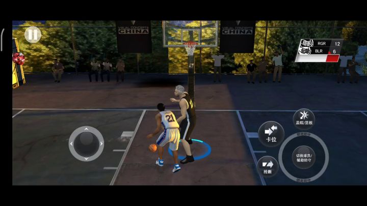NBA大“中锋”的较量截图