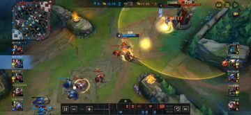 亚索对线刀妹技巧，f4实战穿墙被杀