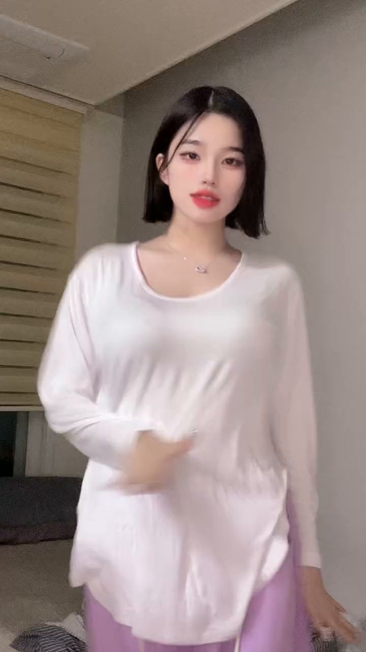 娜英帮我拿欢乐币截图