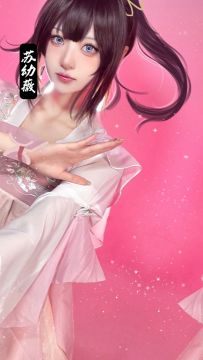 近期有不少漂亮小姐姐给天骄们带来了超美的cos变装秀，一起来看看吧~