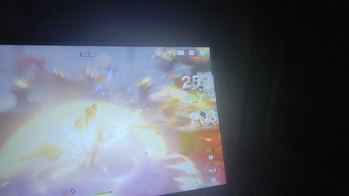 大家看看这钟离是不是开了截图