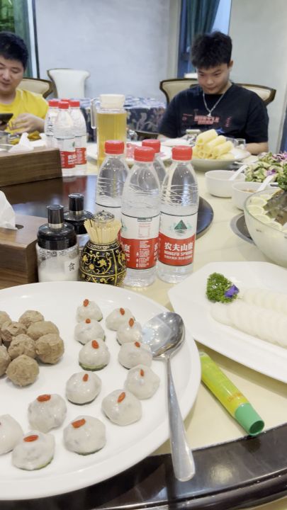 凤鸣岐山线下面基会-深圳站截图