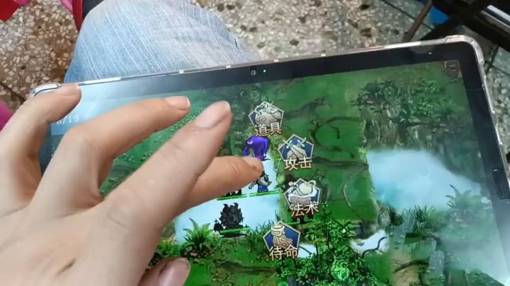 鏖战森林 节日挑战截图