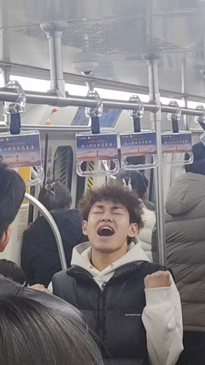 哈哈哈哈截图