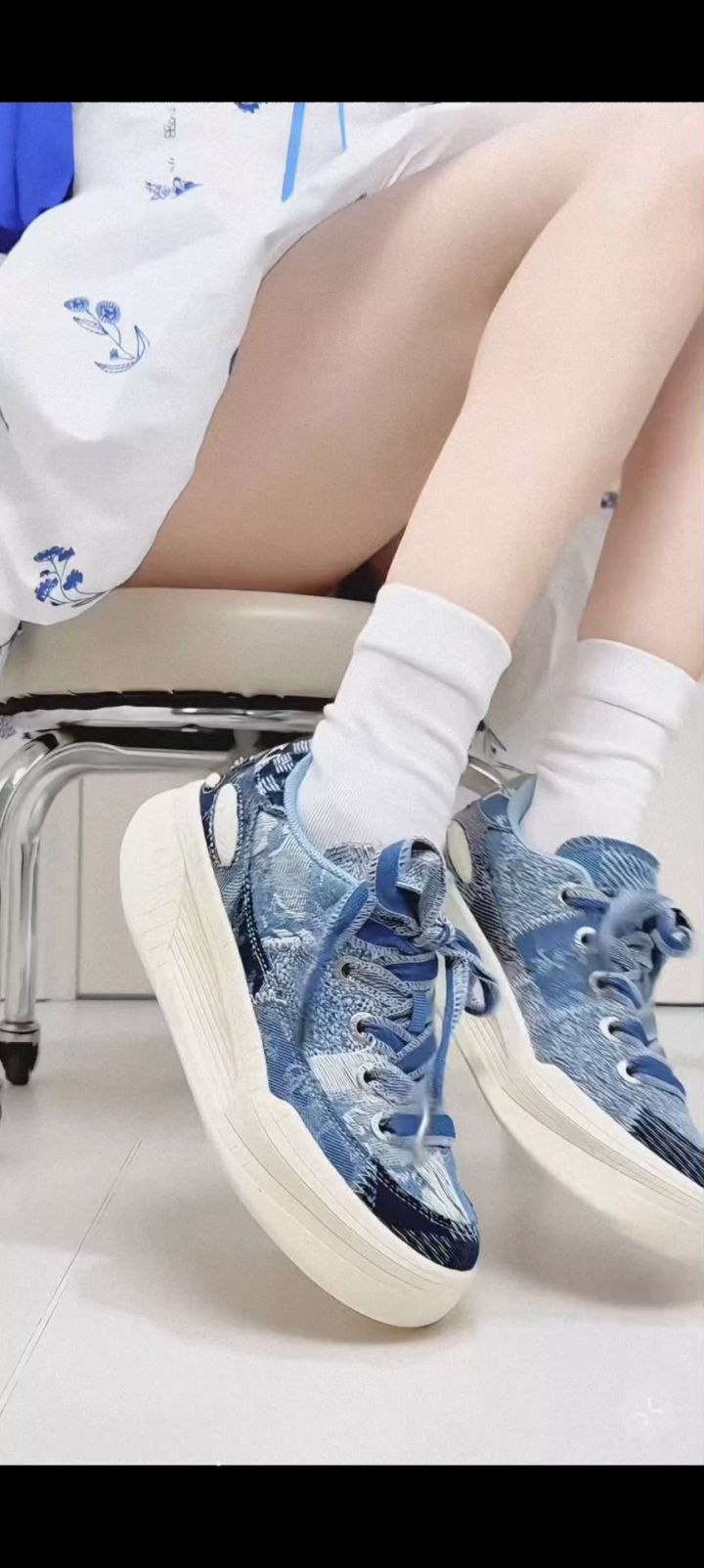 我希望你爱这人间的缘由,算我一个截图
