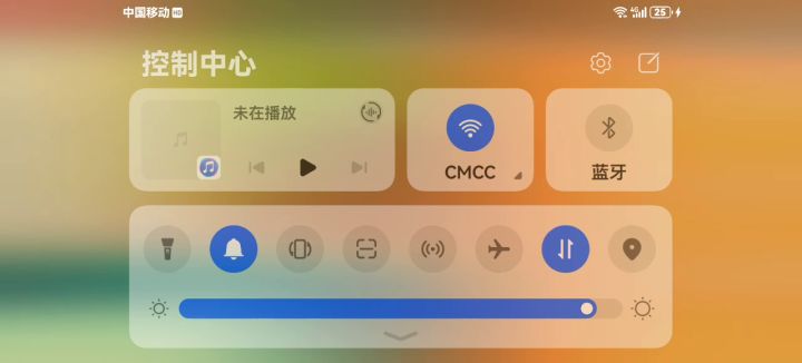 奶奶的屁股想睡我猫窝。截图