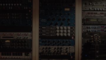 《光影对决》主题曲诞生记：阿杰献声、中日联合、Zeta 制作！